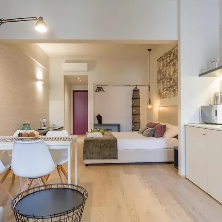 Velluto Blu Apartment & Suite Verona Exterior photo