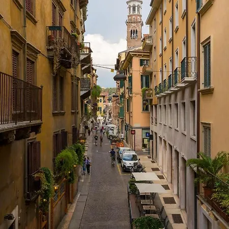 Velluto Blu Apartment & Suite Verona Exterior photo